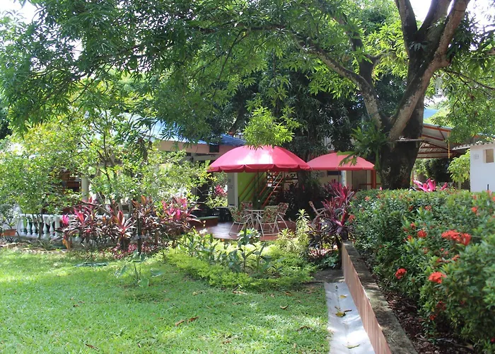 Hotel Campestre Villa Luz. Melgar